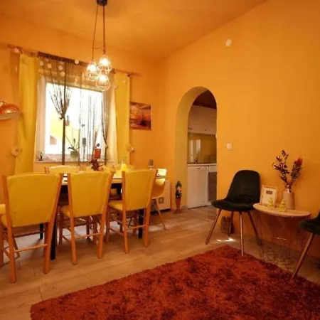 Villa Vesna With Pool In Pula Area *